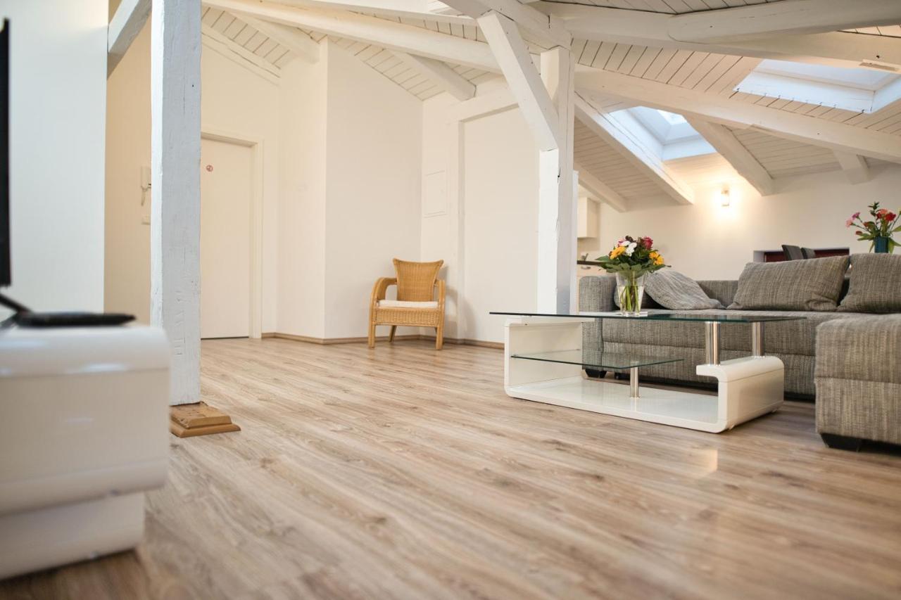Haus Steuerrad Apartment Stralsund Luaran gambar